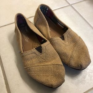 Burlap Toms